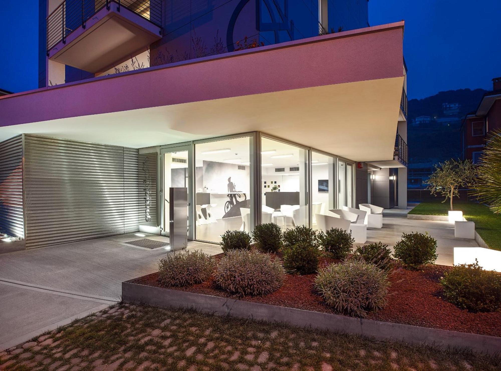 Gardabike Residence Torbole Sul Garda Eksteriør bilde